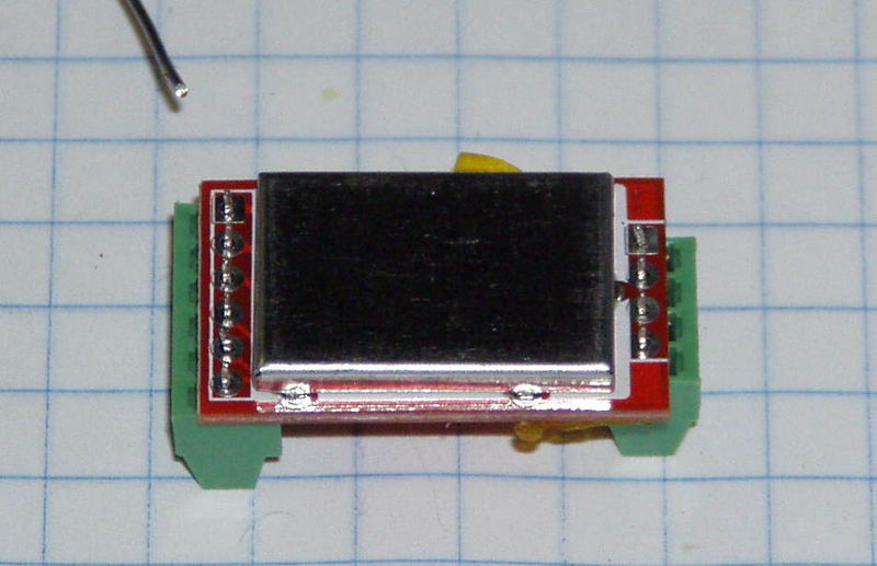 File:Hx711 solder connectors.jpg